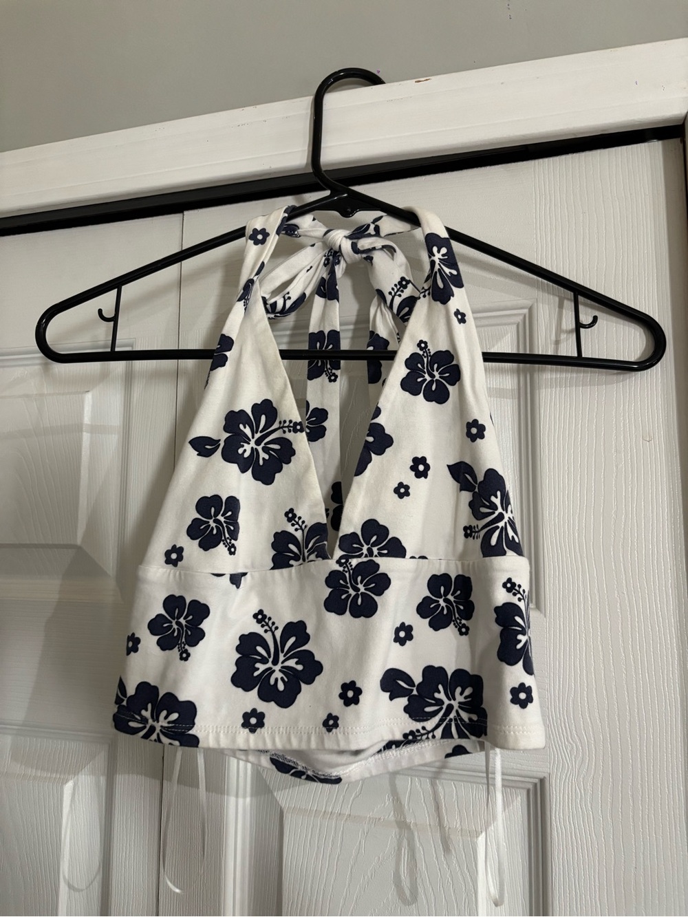 GARAGE Halter Crop Top